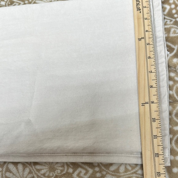 Universal Thread High-Rise Flare Jeans - Cream - Picture 10 of 12